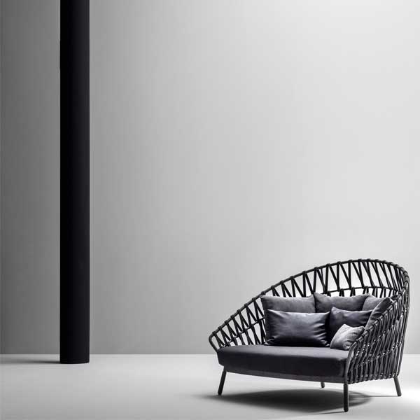 Outdoor Braided & Rope Daybed - Amben