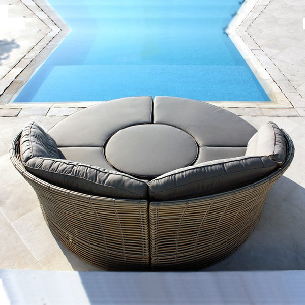 Outdoor Furniture - Day Bed - Castries