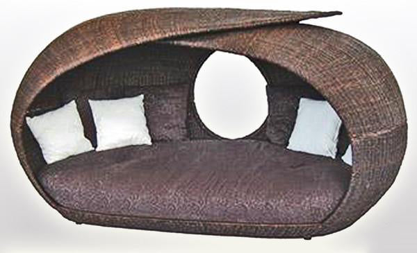 Outdoor Wicker Canopy Bed - Hawa Mahal