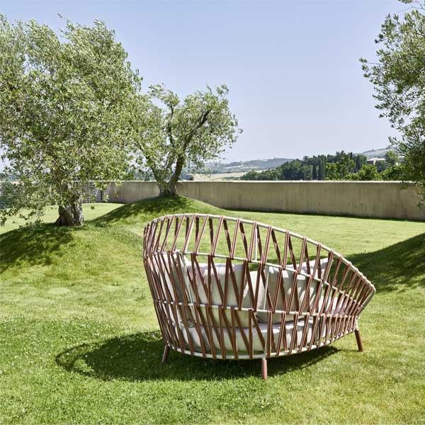 Outdoor Braided & Rope Daybed - Amben