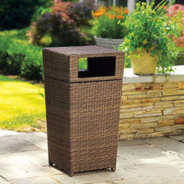 Outdoor Wicker Laundry Basket - Star
