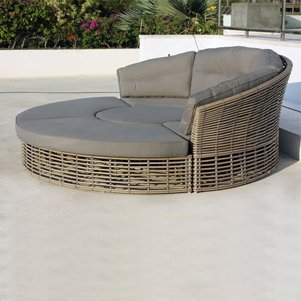  Outdoor Furniture - Day Bed - Castries