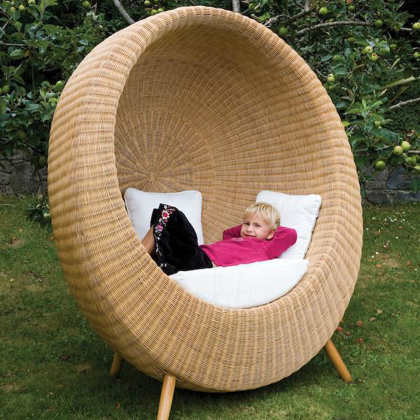Outdoor Wicker Day Bed - Evolve